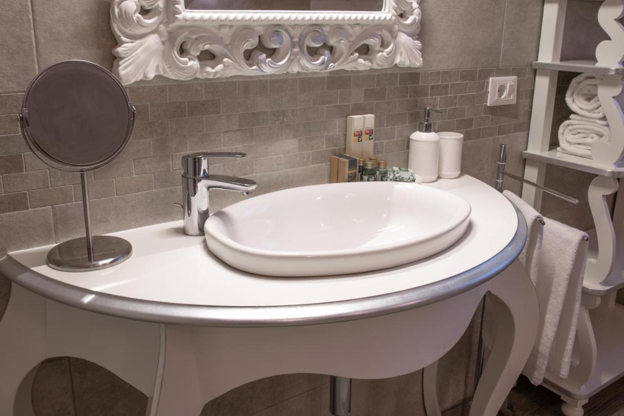 The Suite Home Верона Екстер'єр фото