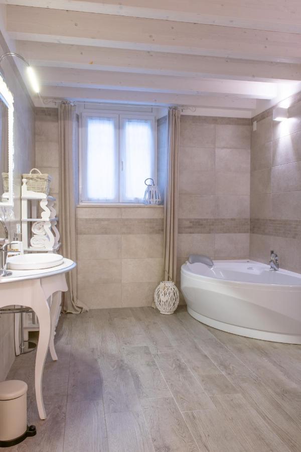 The Suite Home Верона Екстер'єр фото